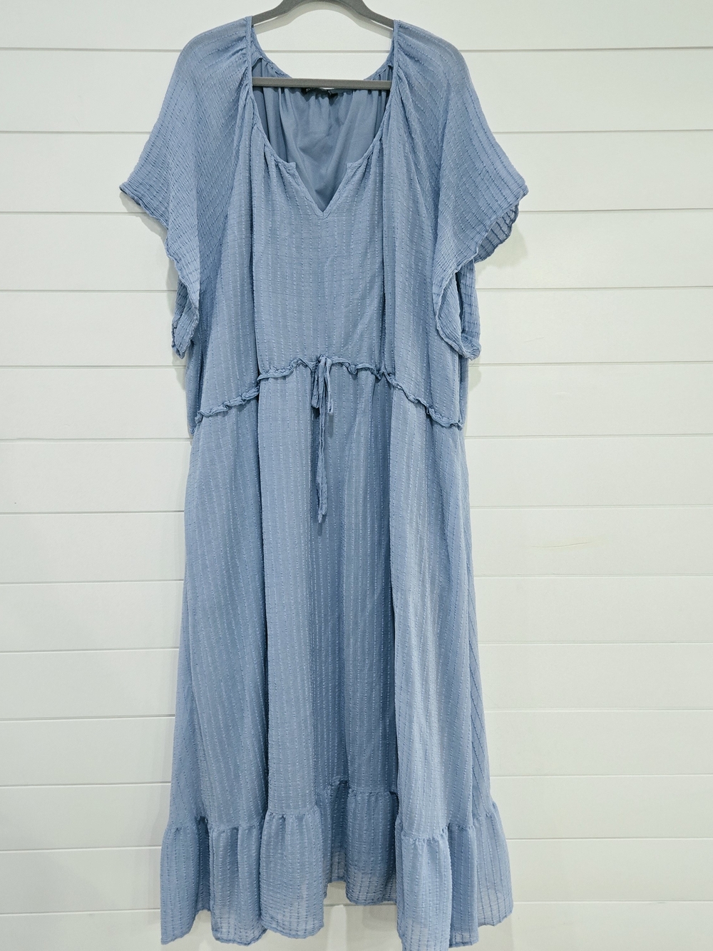 BloomChic Womens Plus Size 28 Light Blue Maxi Dress Ribbed Lined Flutter Sleeve